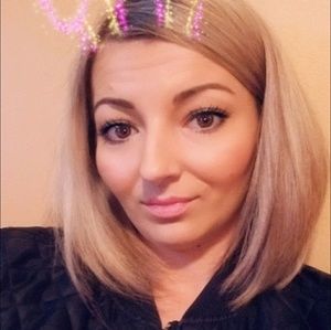 Meet your Posher, Dominika